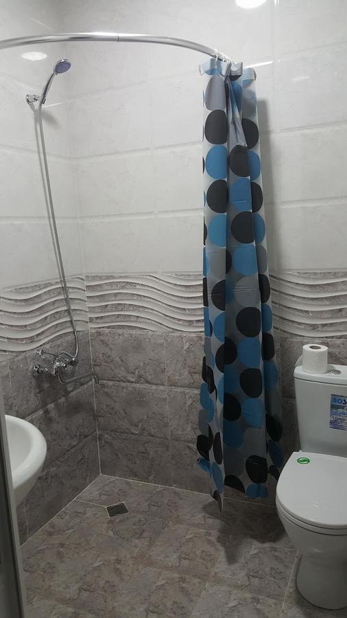 מלון קוטאיסי Doors מראה חיצוני תמונה