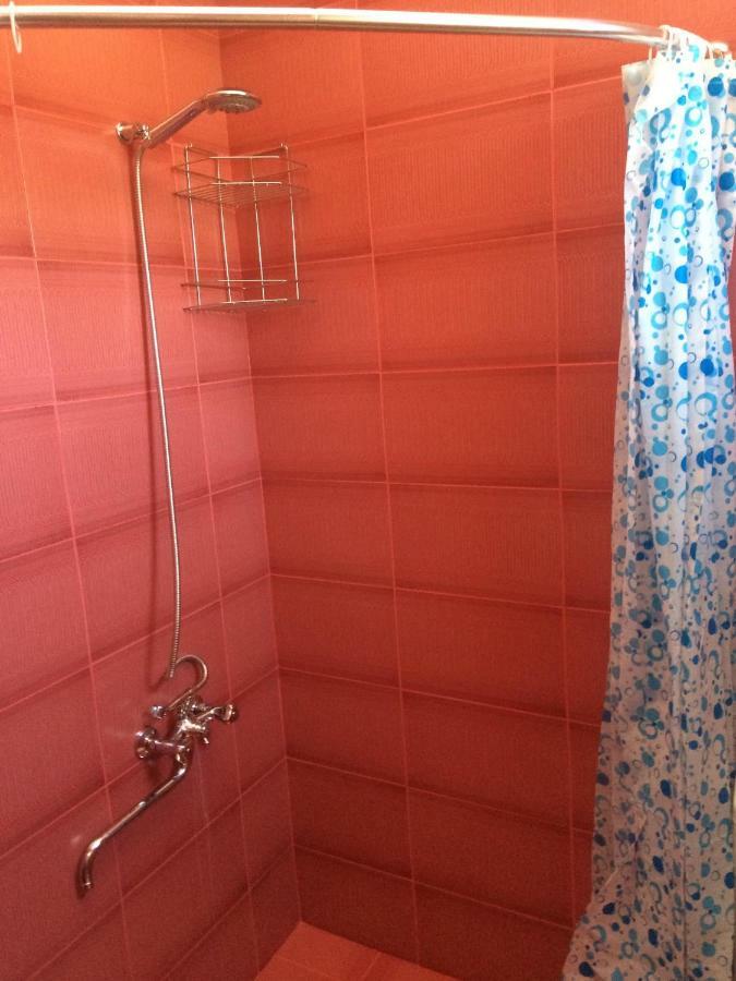 מלון קוטאיסי Doors מראה חיצוני תמונה